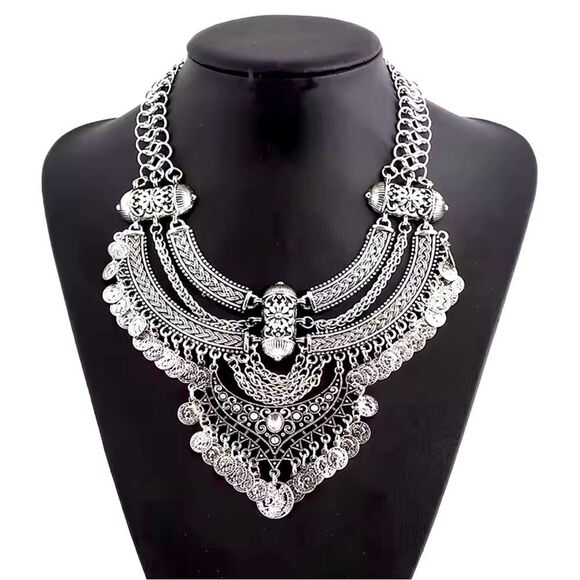 BOHO Statement Necklace - Picture 4 of 9